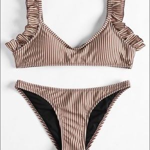 Zaful ruffle swimsuit